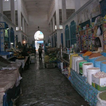 Dar Es Salam-Alta Villa Асила Екстериор снимка